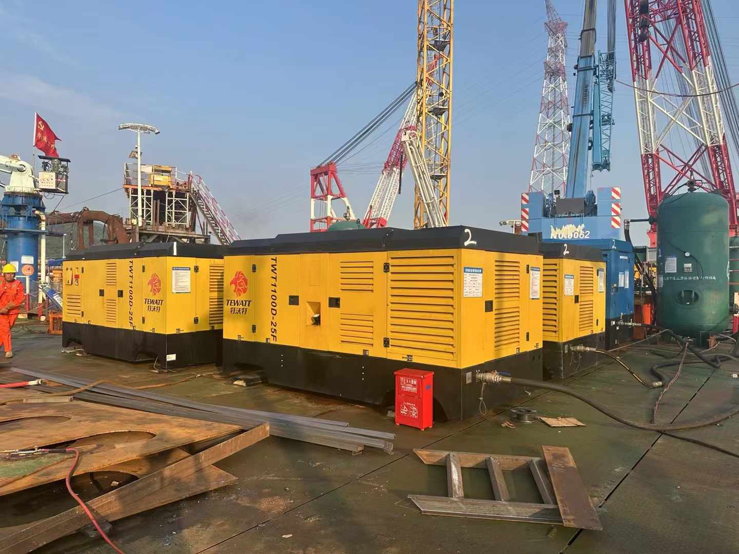 CHALLENGES TEWATT Mobile Diesel Air Compresors v extrémnych prostrediach